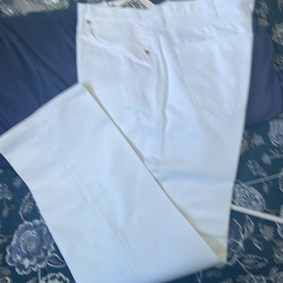 Up for sale a pair of white Levi’s jeans 501. W40 L 32 - Picture 3 of 3